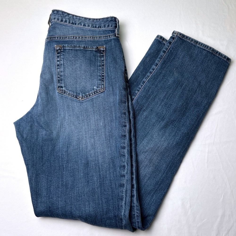 Eddie Bauer Womens Straight Leg Jeans Size 8 Slightly Curvy Medium Wash Stretch